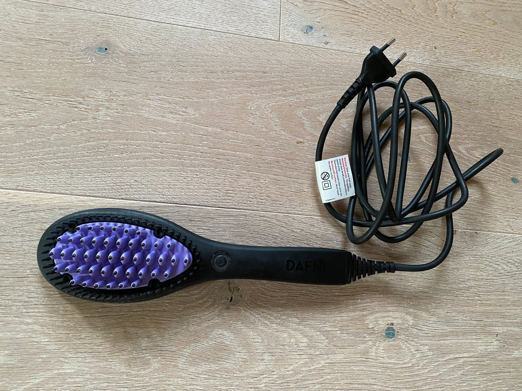 Altro per la cura dei capelli: Dafni Haarglätter - schonend und unkompliziert – Usato da Uster venduto da Enilor