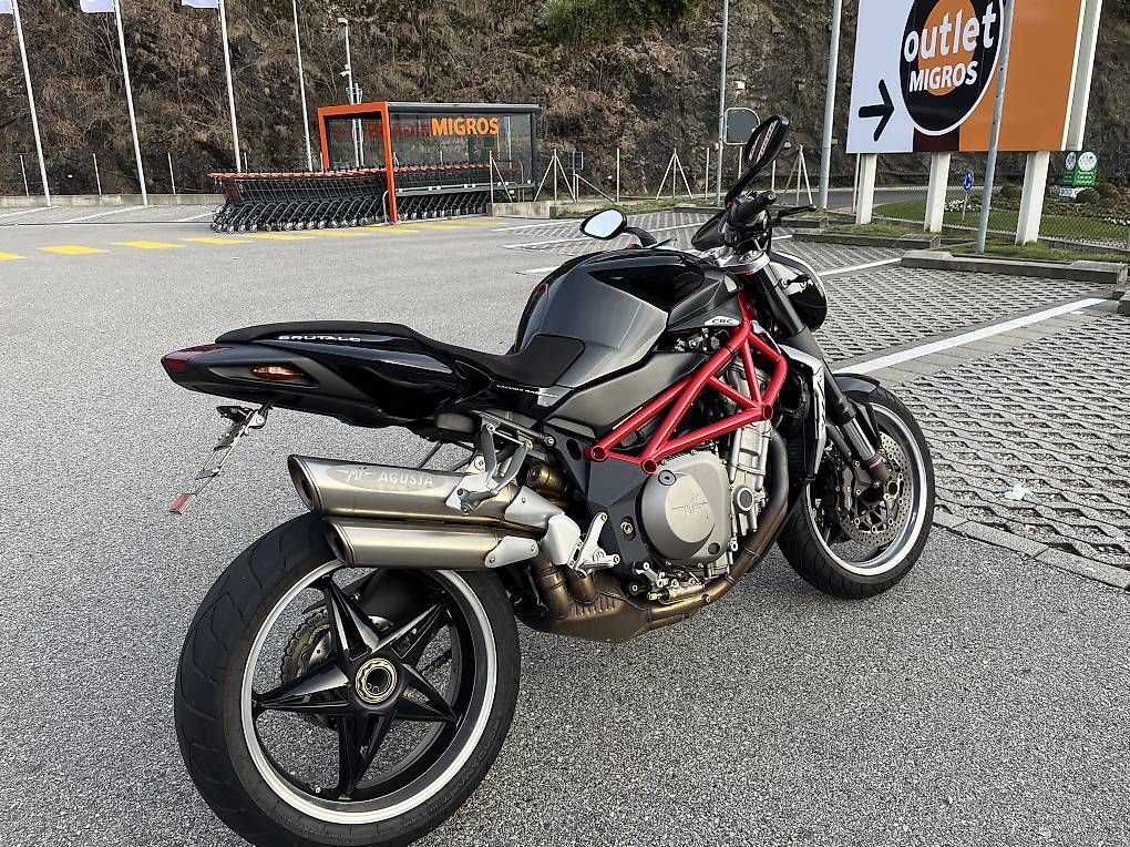 Strasse: Mv Agusta Brutale 910 – Gebraucht aus Cadempino von DoDo1212
