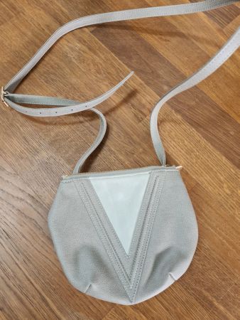 Vegan crossbody bag from Viva Creatures
