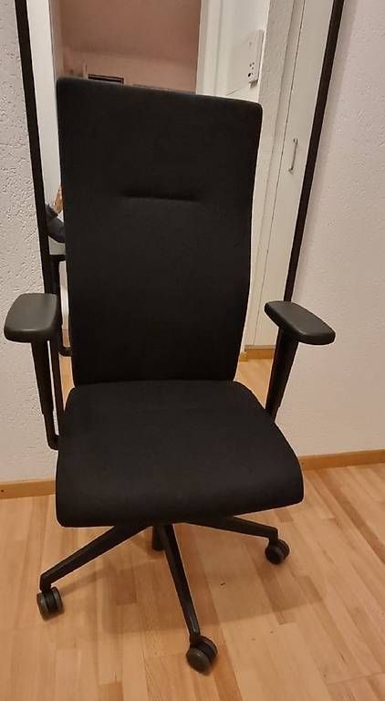 Züco Sedie: Bürostuhl Züco – Usato da Zollikofen venduto da Sonnenblume_91