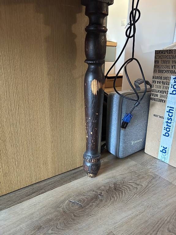 Tische: Altes Holz Tisch  – Gebraucht aus Unterägeri von K7chiara 3