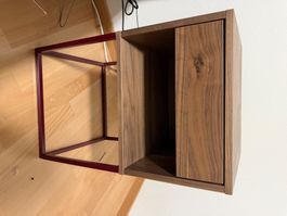 2x Nachttisch Holz mit Metallgestell