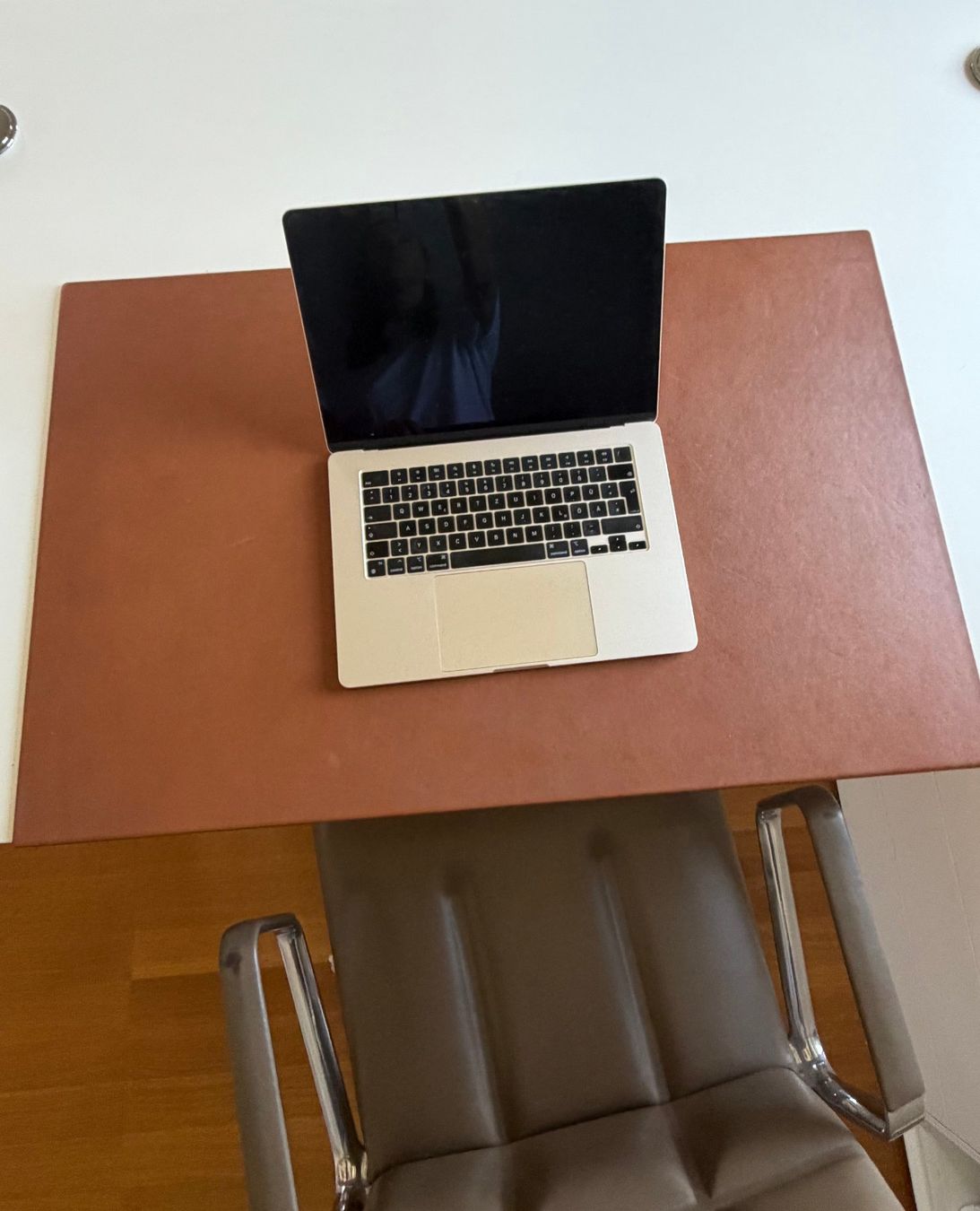 Knoll Bureaux: Exec-V Desk von WALTER KNOLL _ Original – D'occasion à Horgen par hol_l5zv 8