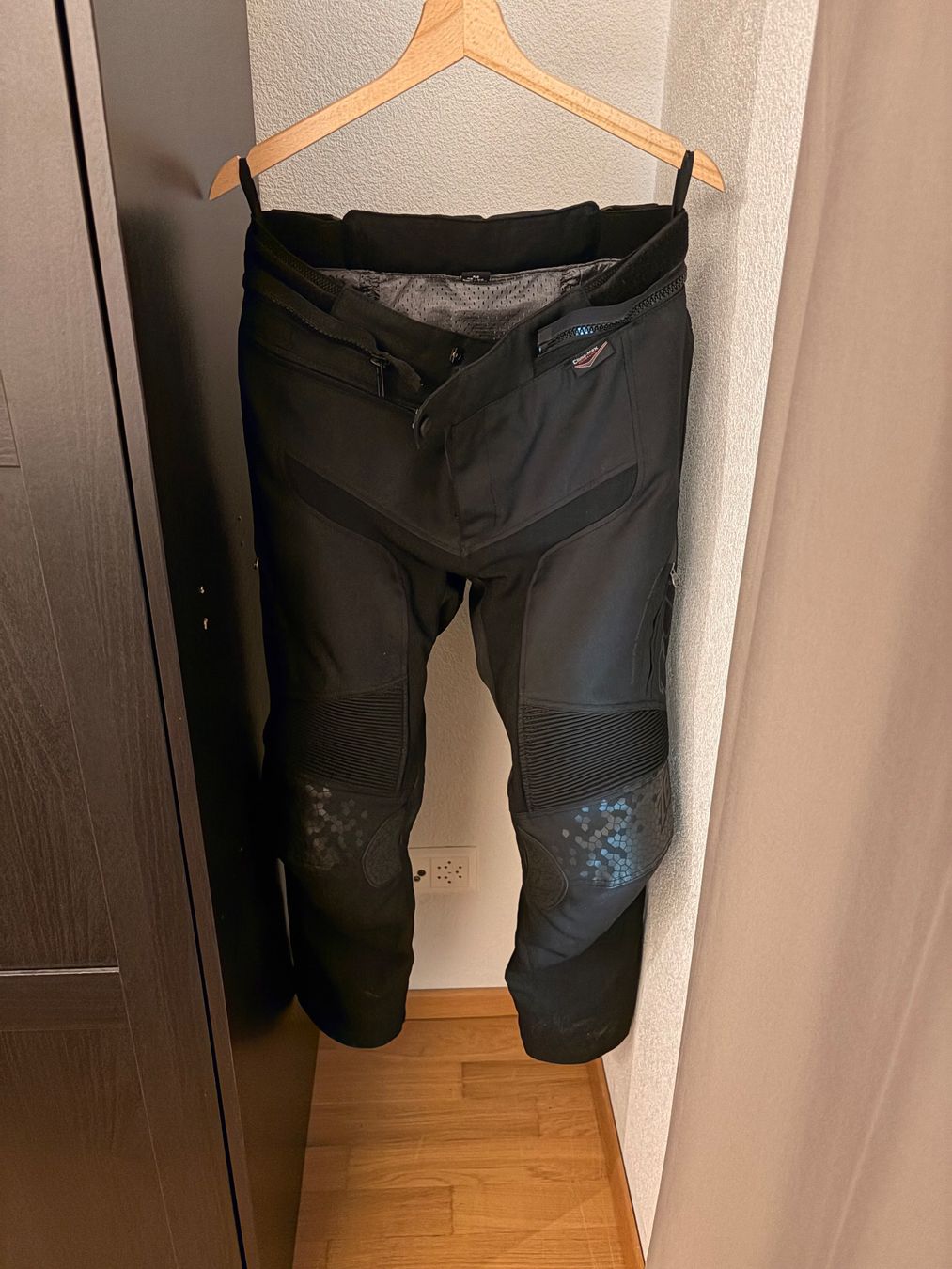 Giacche: Praktisch neue Motorradjacke/Hose/Nierengurt/ Handschuhe – Nuovo (secondo la descrizione) da Bronschhofen venduto da hobbykatz 3