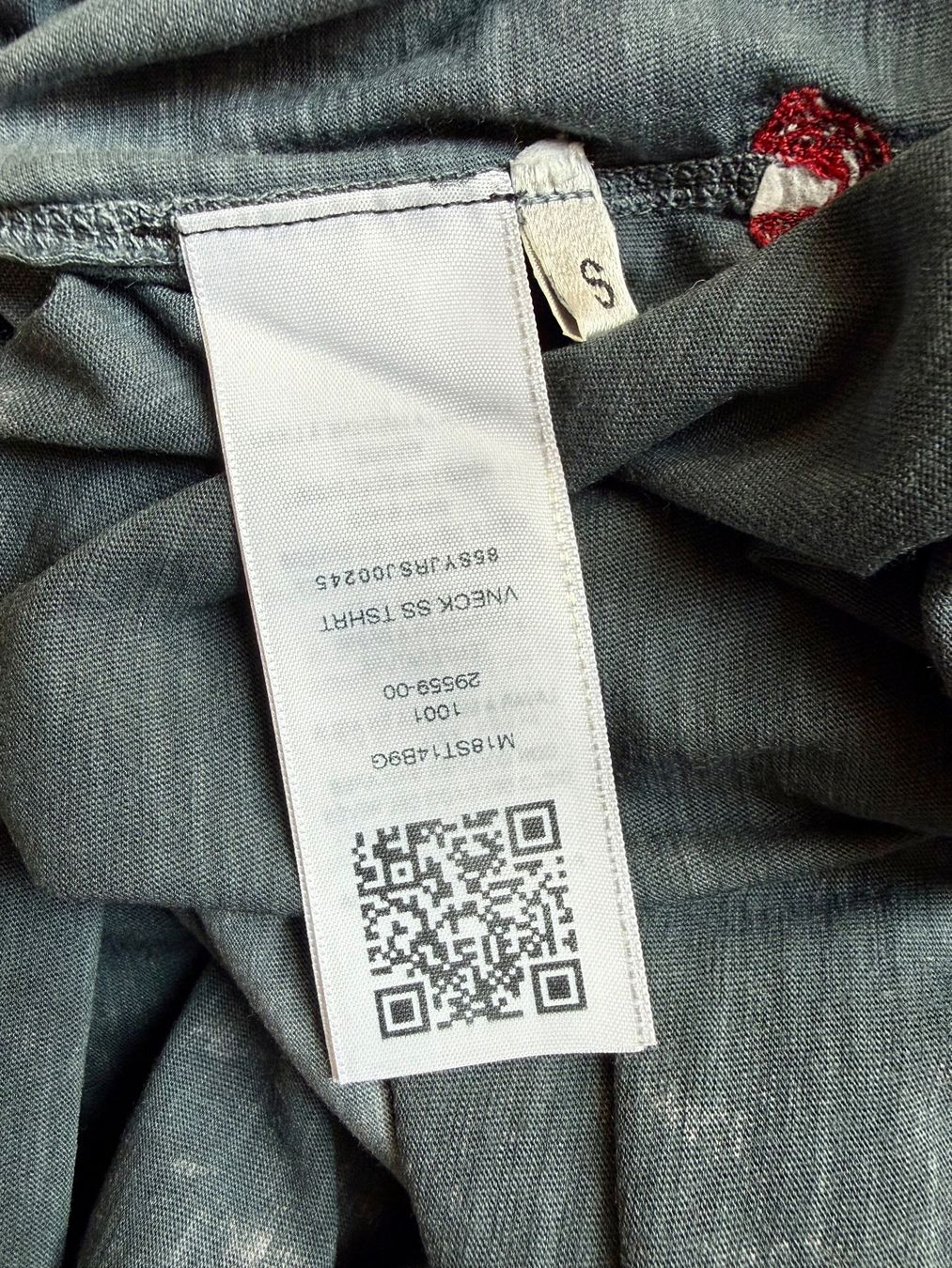 True Religion T-Shirts: TRUE RELIGION T-Shirt Grösse S – Gebraucht aus Brüttisellen von eic_bwt5 7