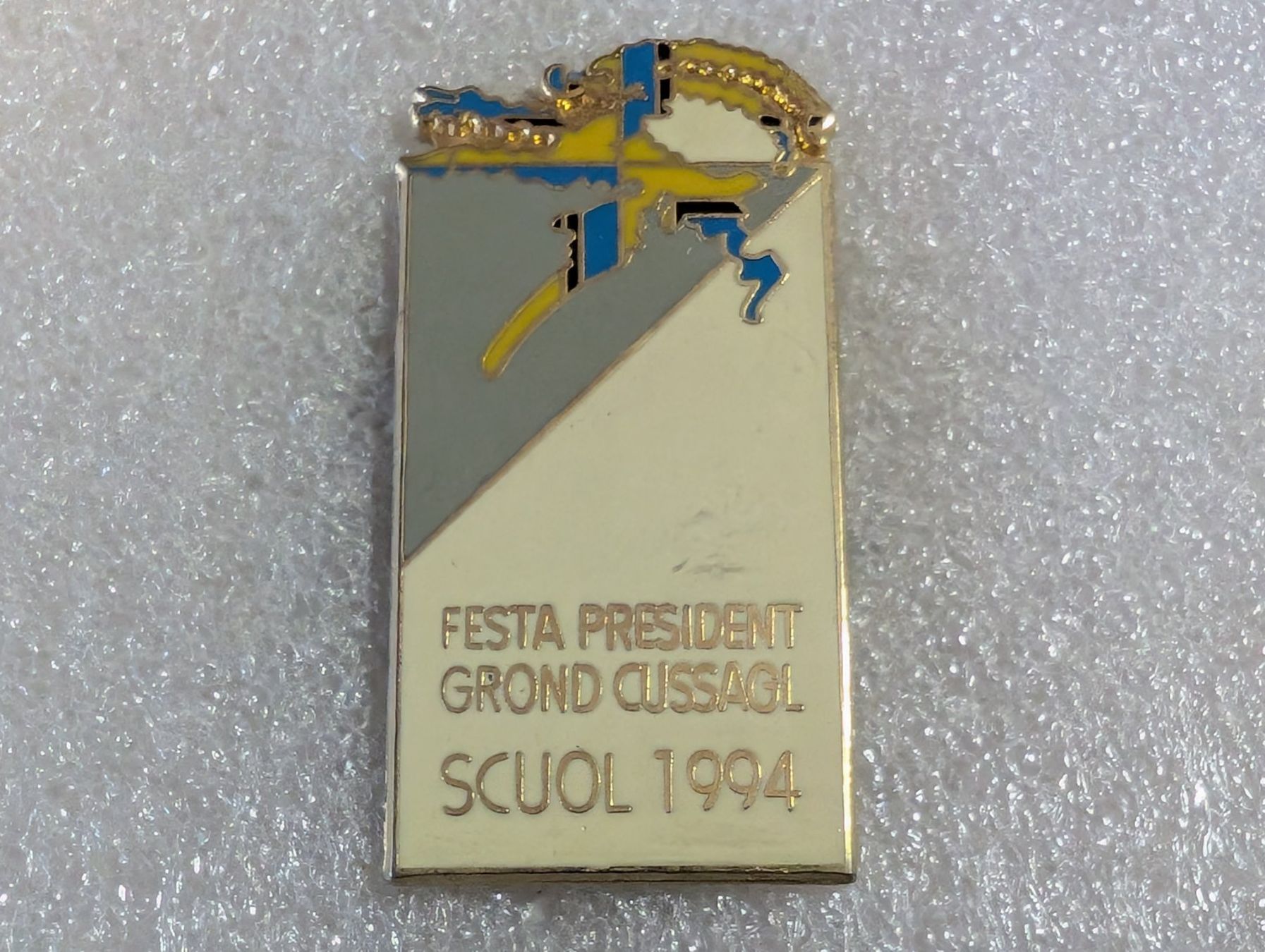 Placchette & Badge: Ansteckpin 109: Scuol – Usato da Oppligen venduto da Pin-Fall-Shop
