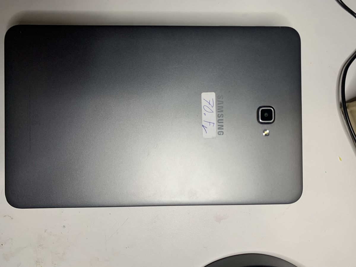 Samsung Tablet PC: Samsung Galaxy Tab Tablet with SIM and microSD Slot – Gebraucht aus Bern von Meriem00 1