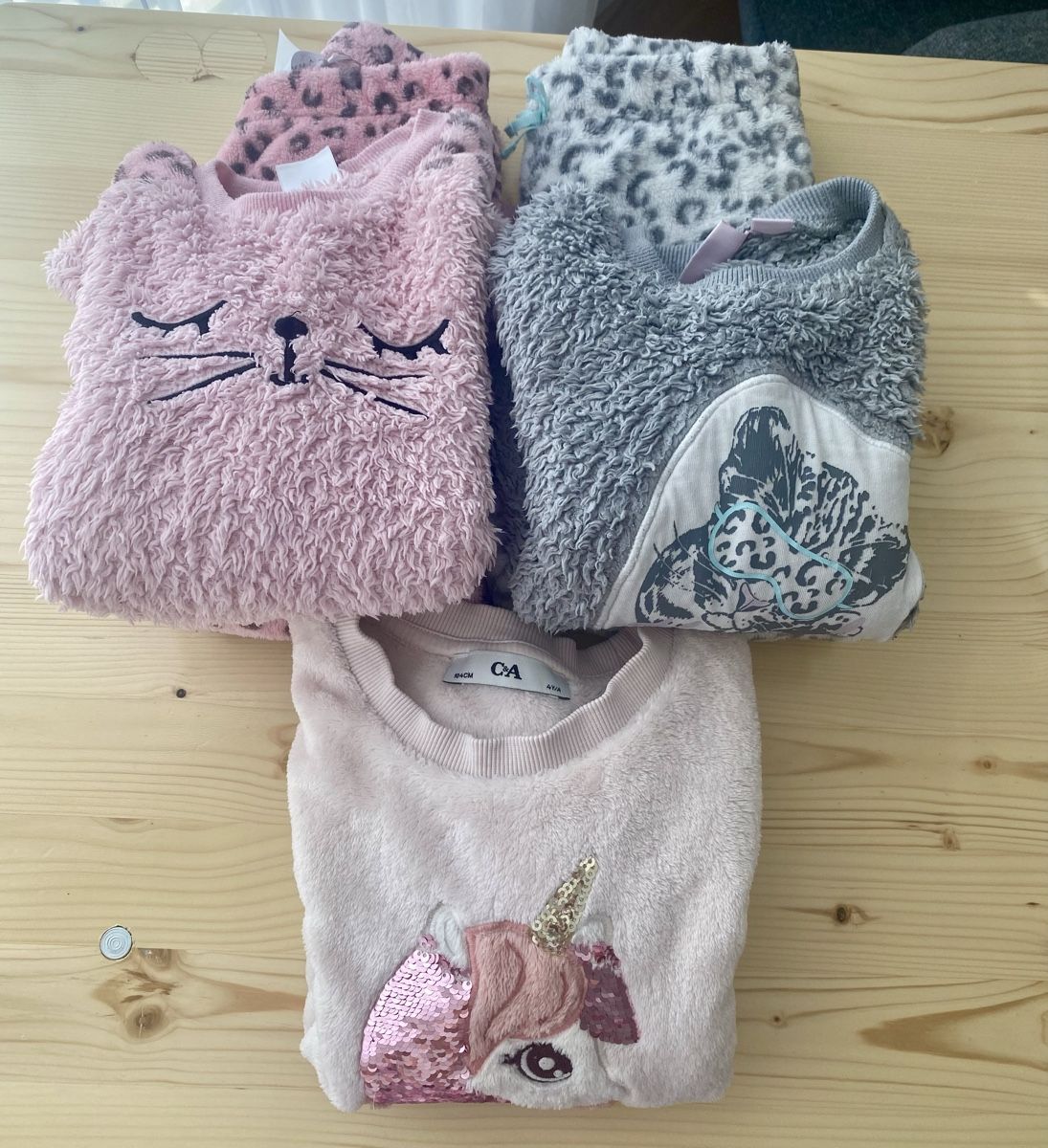Lotti & Set di vestiti: Kleiderpaket Gr. 98/104 – Usato da WEINFELDEN venduto da marygloss 6