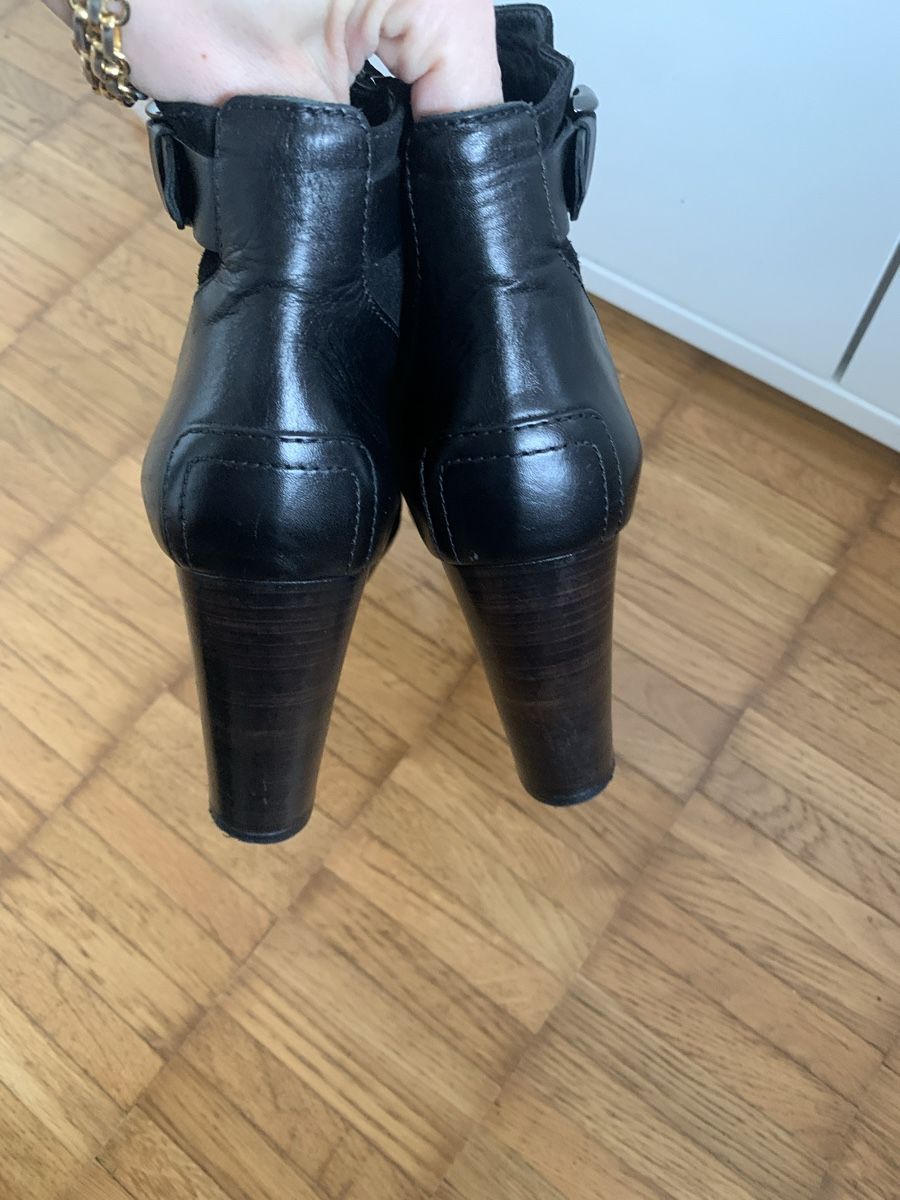 Scarpe da donna: Tods leder schuhe – Usato da Zürich venduto da Nikuska32 3