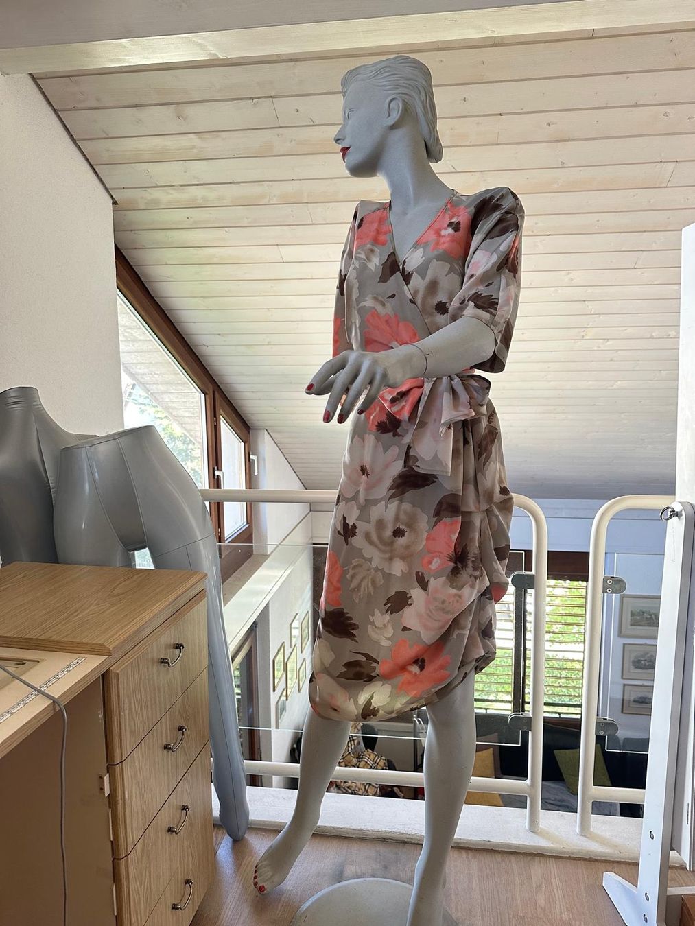 Vestiti: Seidenkleid von PERSONA – Usato da Neuhausen venduto da Lechasseur