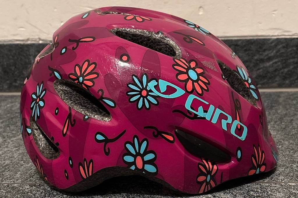 Casques: Casco  Giro da bambina  – D'occasion à Bellinzona par Cat_e_t