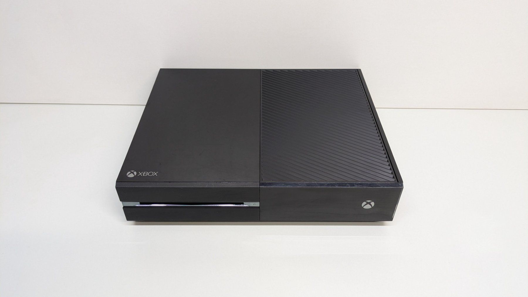 Microsoft Consoles: Microsoft Xbox One, 365 GB – D'occasion à Menziken par mame18