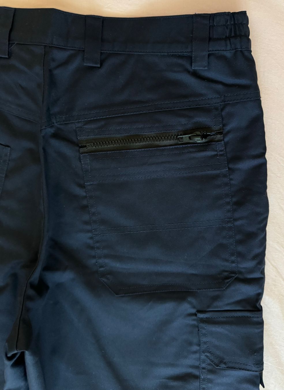 Pantaloni: SHORTS JAMEL – Nuovo (secondo la descrizione) da Zürich venduto da ThaliaL 7