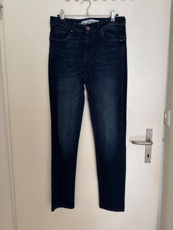 Jeans FÓRMULA JOVEM PUSH UP FIT 40