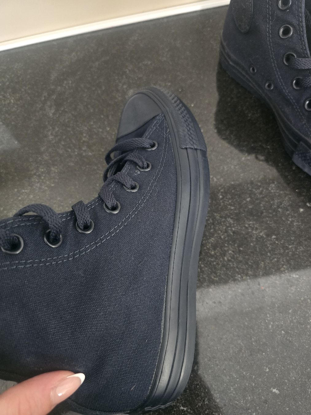 Converse Scarpe da uomo: Converse dunkelblau Gr.37 - NEU – Nuovo (secondo la descrizione) da Hägglingen venduto da Raff_Ella 2