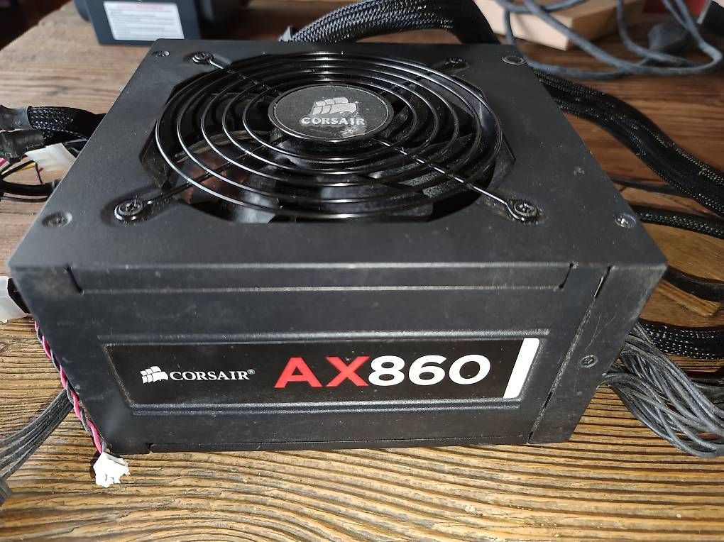 Corsair Componenti elettronici: Corsair Ax860W Netzteil – Usato da Brütten venduto da engiadinaa