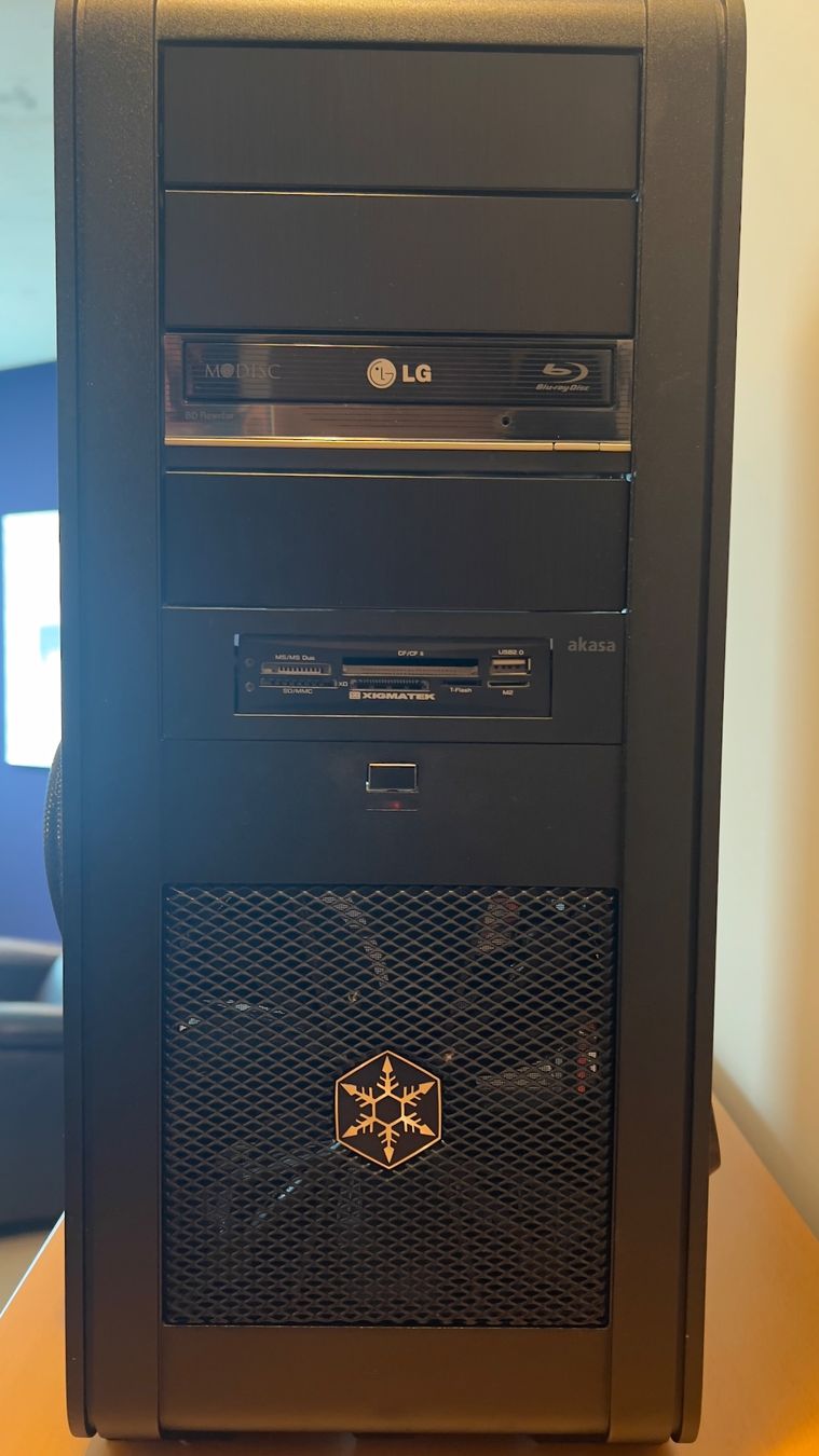 PC: Workstation mit ASUS ROG STRIX Z490-E Gaming Board – Usato da Uerkheim venduto da Loosli2
