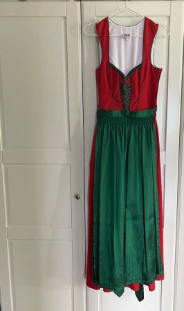 Schönes, klassisches Dirndl – NEUWERTIG! (NP 339.–)