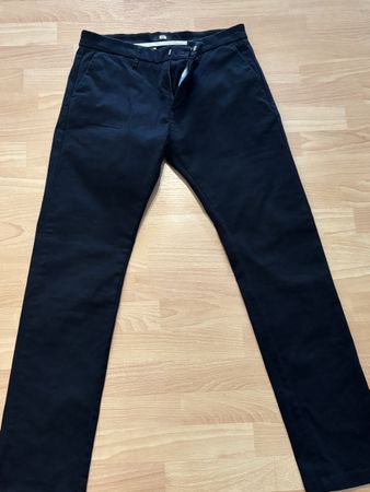 Herren Hose WE schwarz Grösse W31 L32 guter Zustand