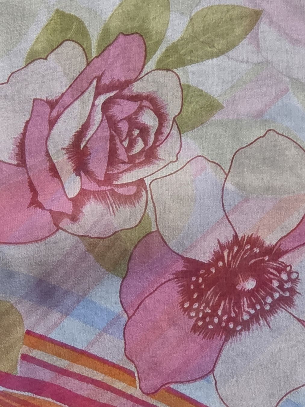 Foulards, Tücher & Schals: Seidenschal, 40 x 160, handrolliert – Neu und originalverpackt aus Frauenfeld von Schenken-mit-Herz 2
