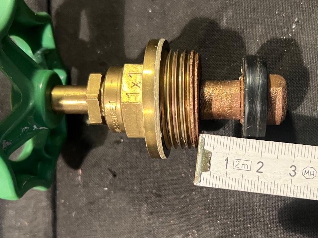 Robinetterie: Messing Absperrventil 1"  Hahnen Schieber Ventil ... – D'occasion à Niederrohrdorf par ledergerber 2