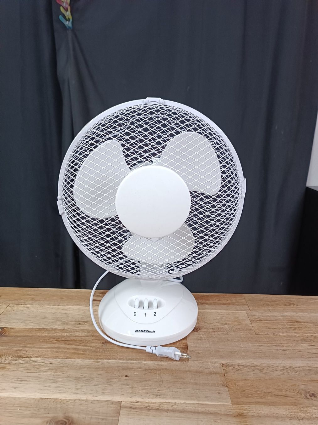 Ventilatori: BASETech Tischventilator 30 W - 25cm – Usato da Amriswil venduto da italy_killa97