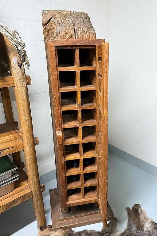 Scaffali: Weinregal für 31 Flaschen – Usato da Stäfa venduto da Mysteria30 1