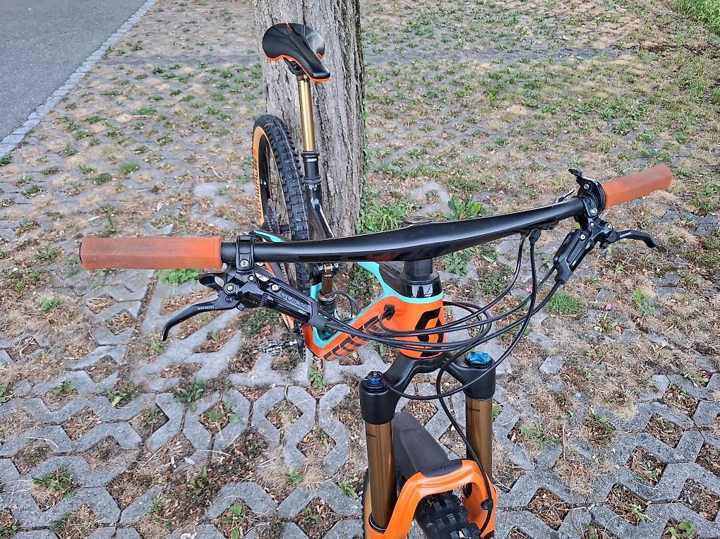 Scott Vélos: Scott Genius 700 Tuned Grösse M – D'occasion à Vaduz par mountain-fantasy 4