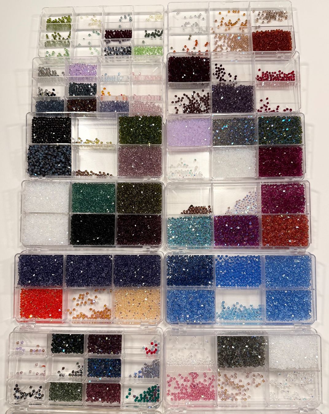 Perle (finte): SWAROVSKI lot de perles en Crystal – Nuovo (secondo la descrizione) da Goumoens-la-Ville venduto da SandieF 9