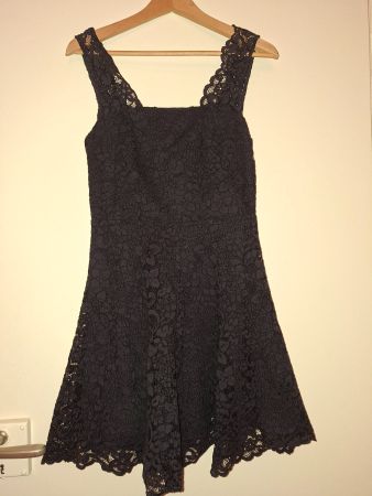 kurzes Spitzenkleid von "and other stories"