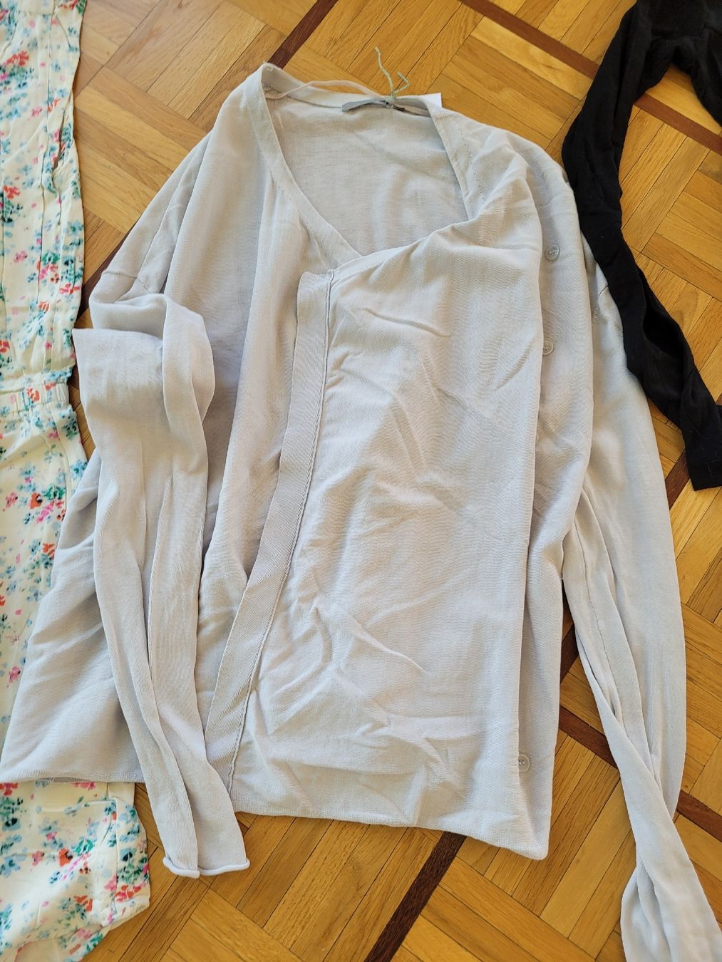Kleiderpakete: Kleiderpaket Set Sommer Kleid Rock Strickjacke Gr. 36 – Gebraucht aus Genève von inu_ln6m 4
