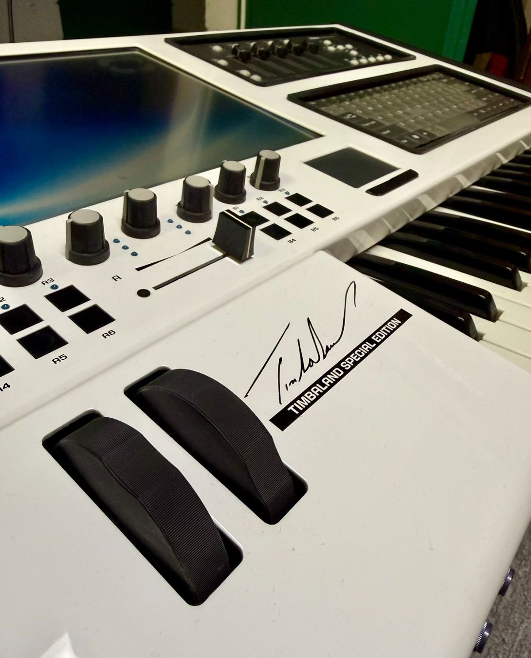 Strumenti musicali: Open Labs Miko Timbaland Special Edition Neko – Usato da Steinhausen venduto da X3t0r 1