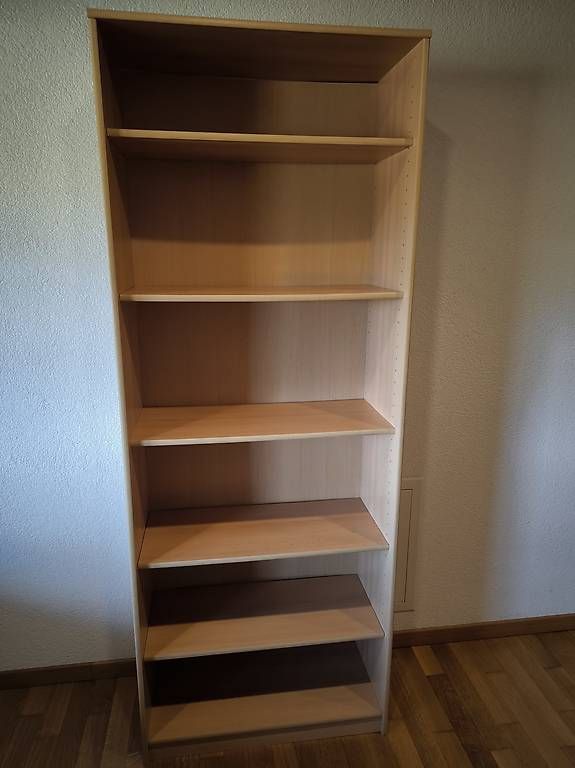 Regale: Bücherregal in Buche Dekor – Gebraucht aus Sulzbach von Dida2985