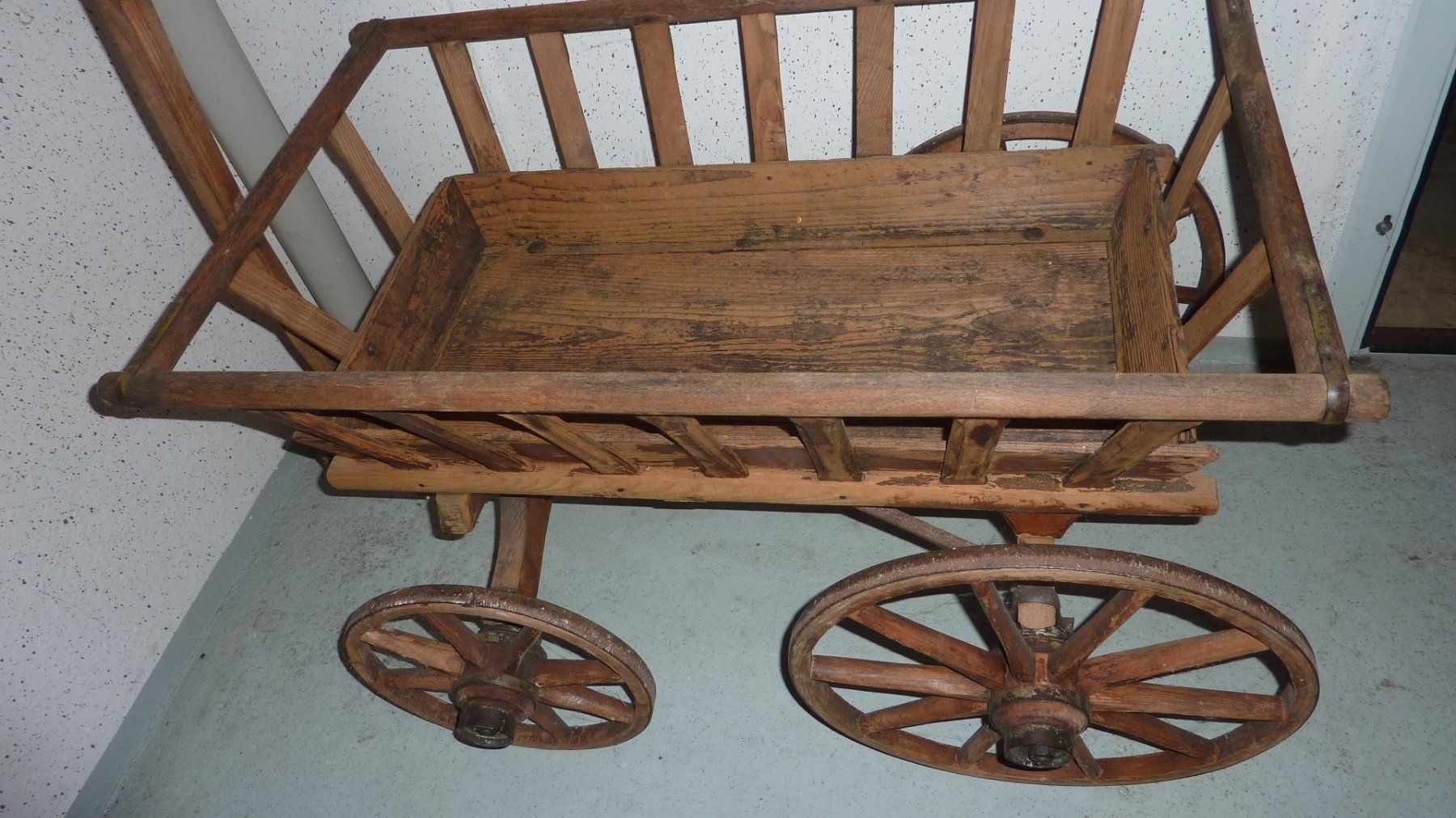 Brouettes: anticker  leiterwagen – Neuf (Voir description) à Füllinsdorf par pmarkus