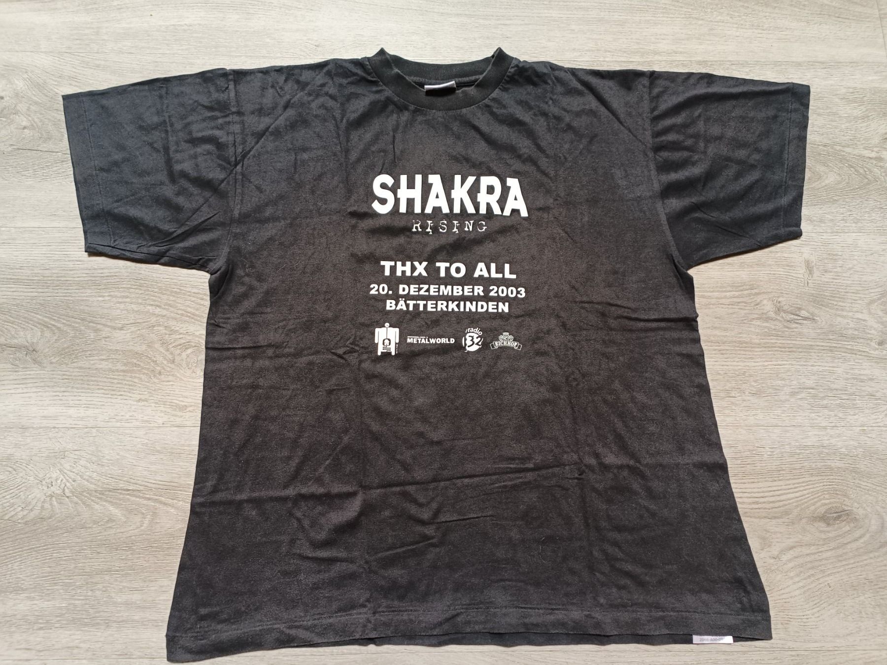 T-shirt: Shakra Shirt   L/XL – Usato da Bätterkinden venduto da Elefantenzoo
