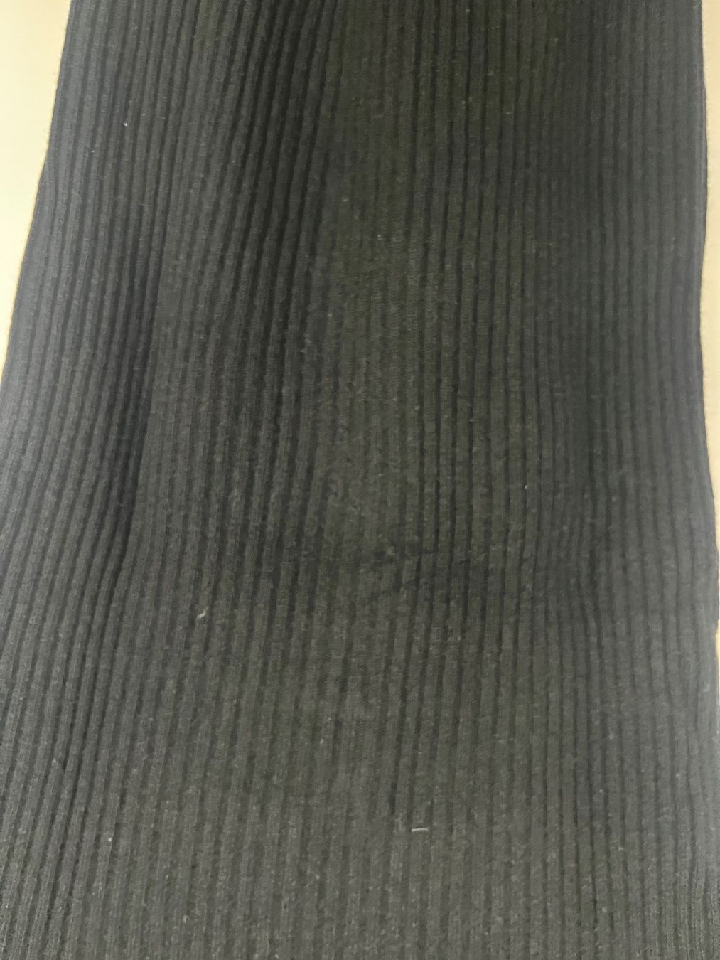 Pulls & Sweat-shirts: Pull cachemire noir – D'occasion à Neuchâtel par Ariane_vn00 5