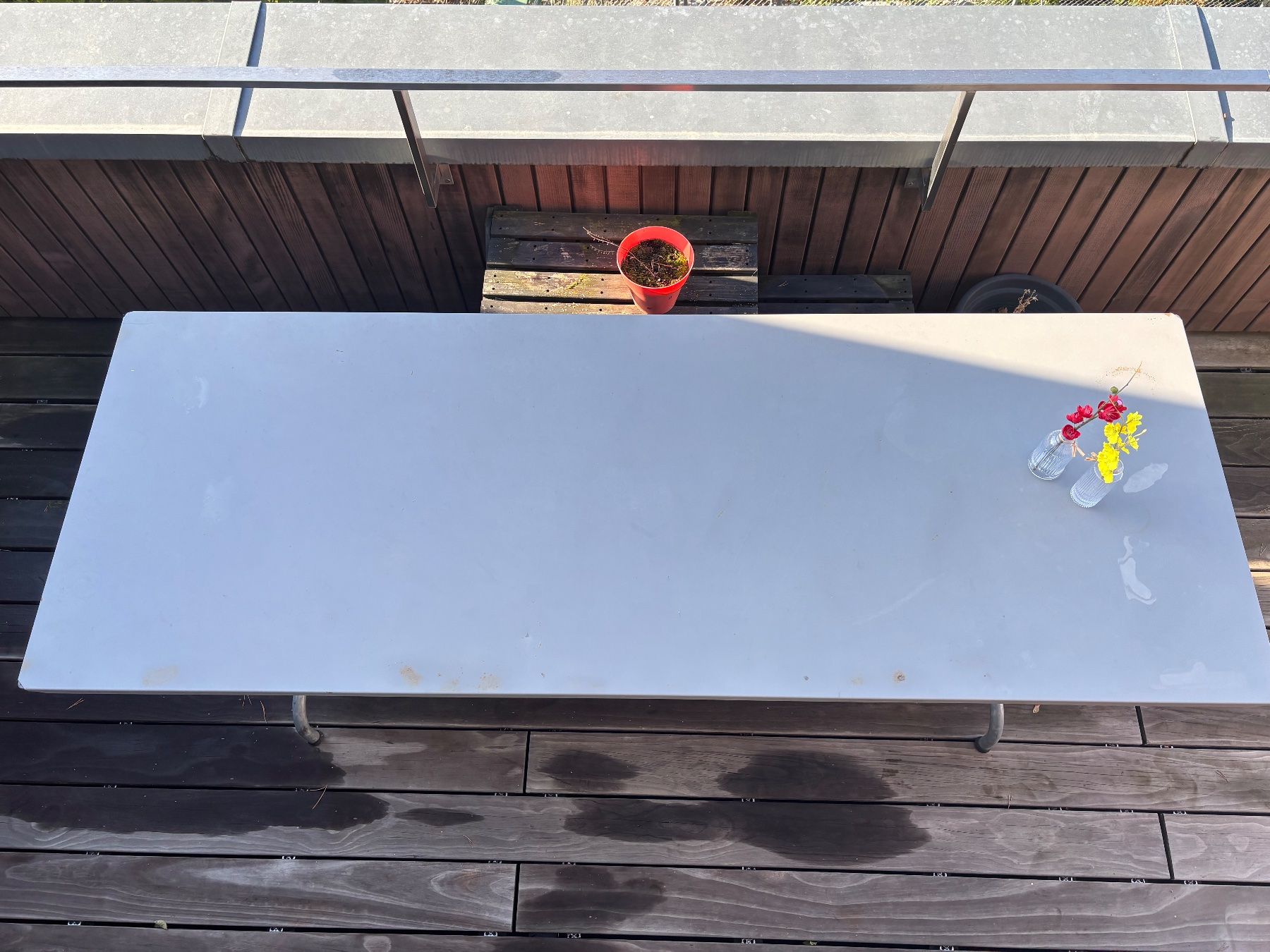 Tables: Esstisch / Gartentisch von moobel – D'occasion à Densbüren par rockyracoon83