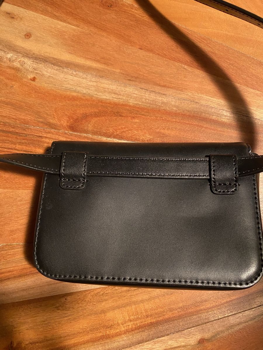 Michael Kors Taschen für Damen: Michel Kors Gürteltasche  – Neu (gemäss Beschreibung) aus Amriswil von kar_rx2y 2