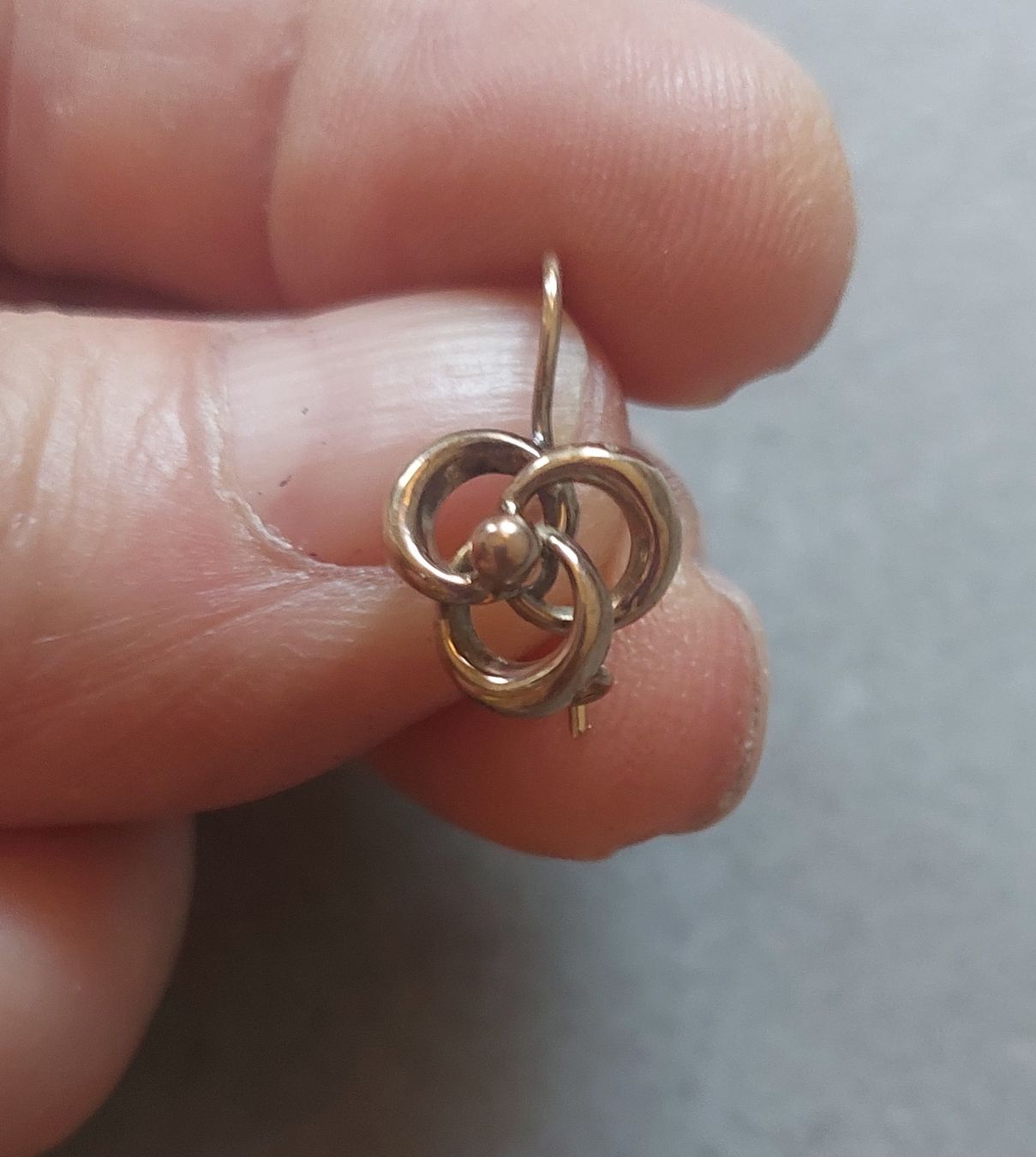 Ohrringe & -stecker: Anciennes boucles d'oreilles – Gebraucht aus Plan-Les-Ouates von Lolothebest