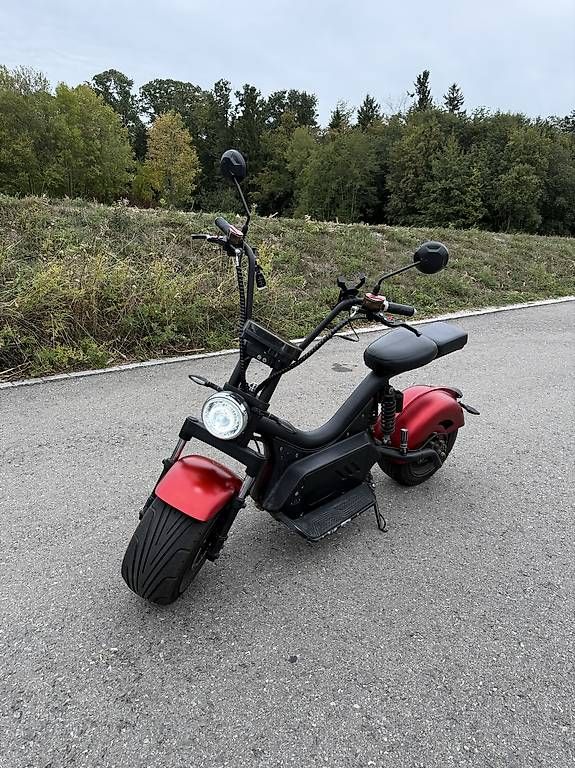 Scooters: E-roller / City flex – D'occasion à Rudolfstetten par danijel_64