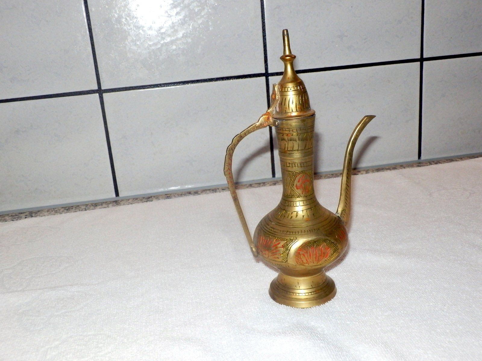 Théières: Kaffee - oder Teekännli, Messing, Ø 7/13cm, Gesamthöhe 22cm – D'occasion à Ueberstorf par dinbau 1