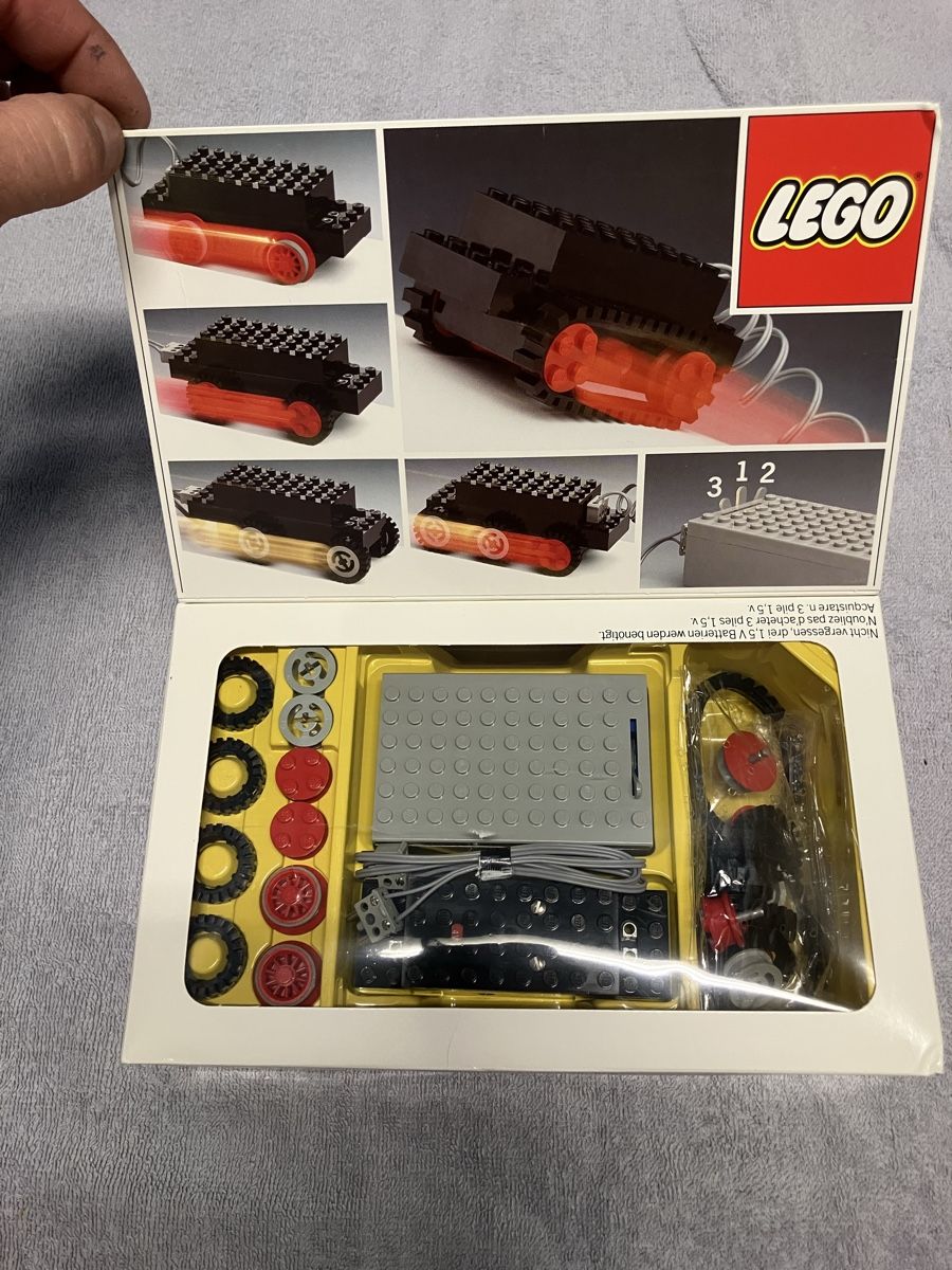 Lego Kit di costruzioni: Lego 810 – Nuovo e nell'imballaggio originale da Luzern venduto da windundsichtschutz 1