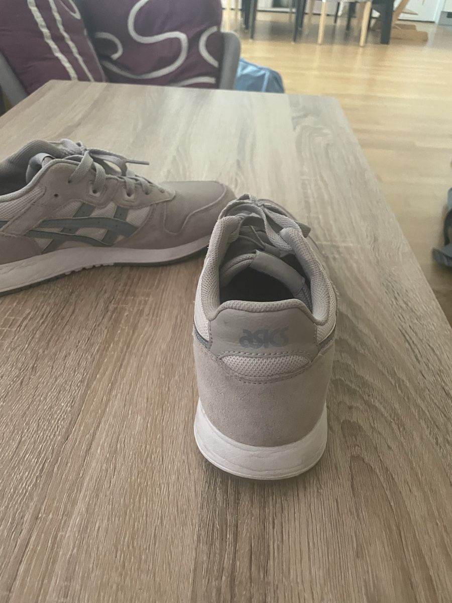 Asics Scarpe da uomo: Asics Herren Schuhe Sneaker Gr 44 – Usato da Buchrain venduto da Bygger31 3