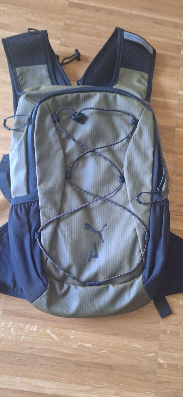 Puma Zaini: Puma SE4SONS Trail Running Rucksack 6L – Nuovo (secondo la descrizione) da Zürich venduto da asrith 1