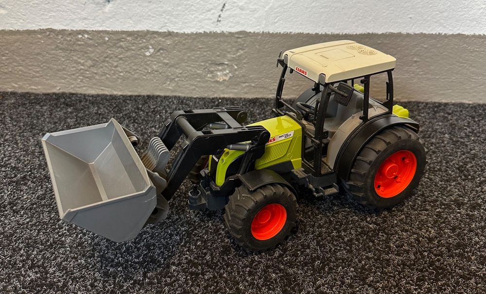 Bruder Traktor mit Anhänger | Kaufen auf Ricardo