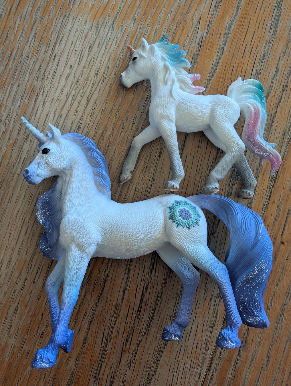 Schleich Figuren: Schleich Einhorn Set mit Fohlen  – Neu (gemäss Beschreibung) aus Wädenswil von HummerZH 1