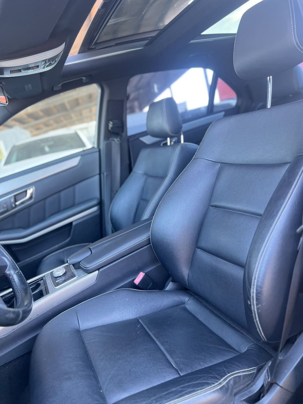 Mercedes-Benz Autos: Mercedes-Benz E350 – D'occasion à Dübendorf par 3-Rosen 5