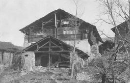 Wallis (VS) – Typische traditionelle Walliser Chalets