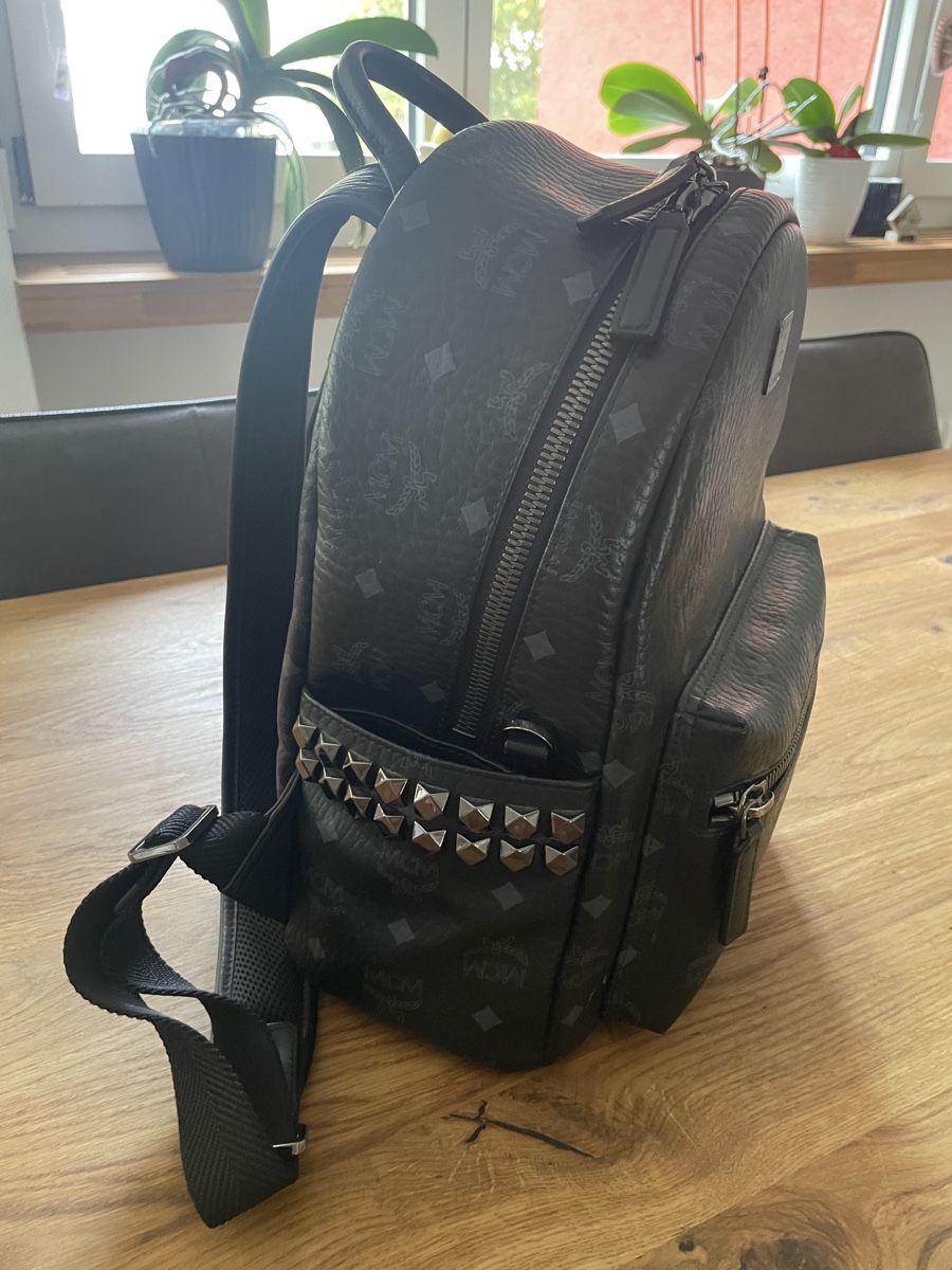 Mcm Rucksäcke: MCM Rucksack schwarz – Gebraucht aus Bassersdorf von Ketty93 1