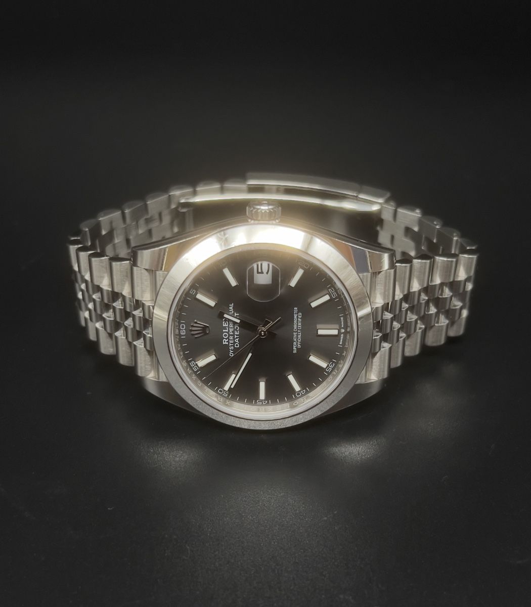 Rolex Orologi: Rolex Datejust 41mm 126300 CH-Fullset – Usato da Brugg AG venduto da Wristdeal 3